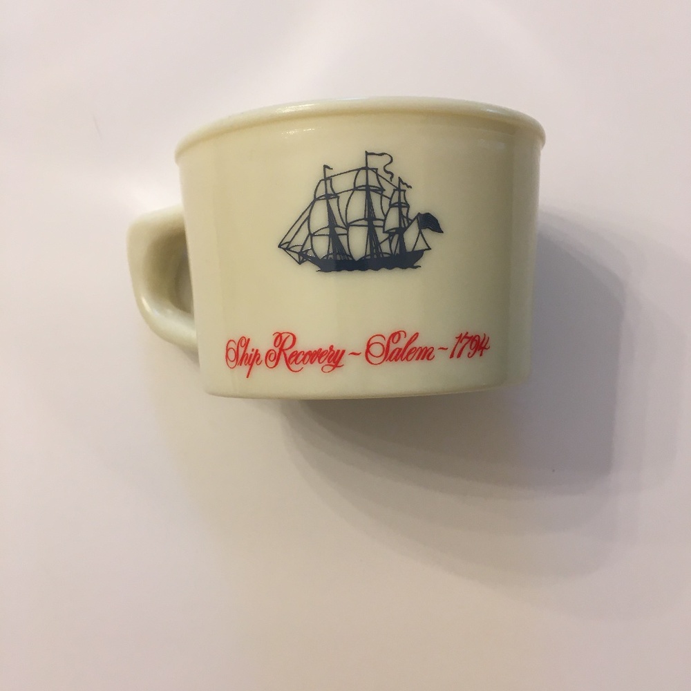 Vintage Old Spice Shaving Mug Milk Glass Sailing Ships Recovery Salem 1978
